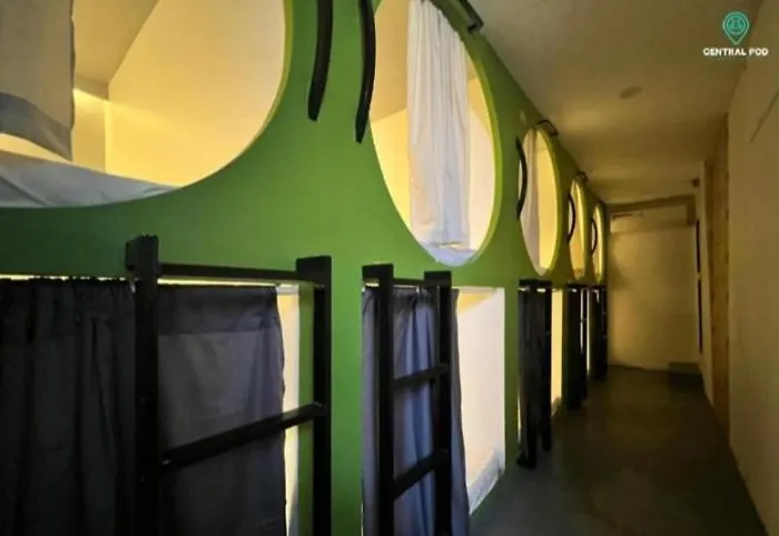 Backpackers' Sky Bar Capsule Pod - El Rincon Espanol Hotel kapsułowy Siem Reap